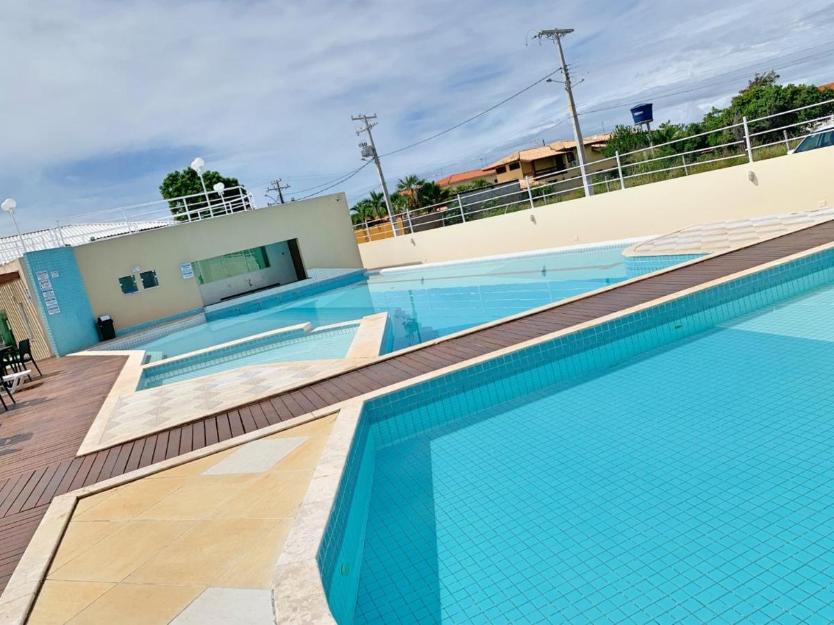Casa de férias Vilage Em Guarajuba Bahia *